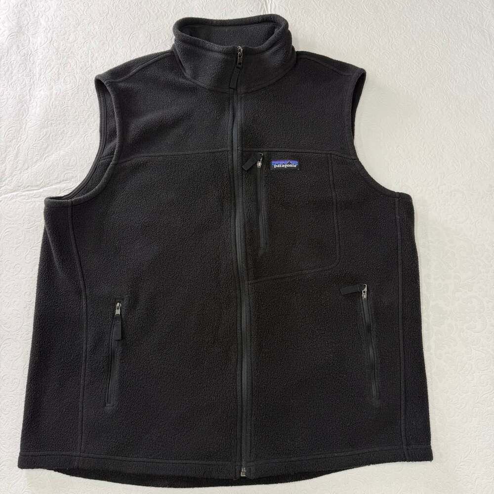 Patagonia Synchilla Men's Black Fleece Vest XL Full Zip Pockets